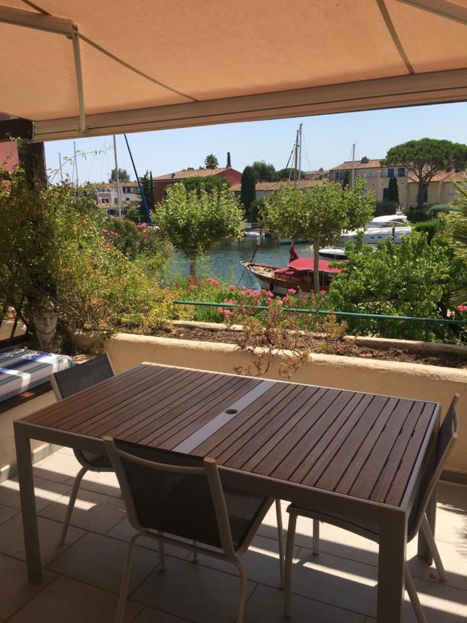 Apartment Port Grimaud Luaran gambar