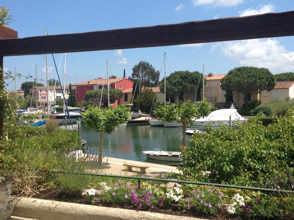 Apartment Port Grimaud Luaran gambar